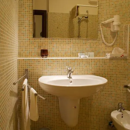 בית הארחה House In Domus Romana