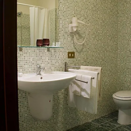 House In Domus Romana בית הארחה